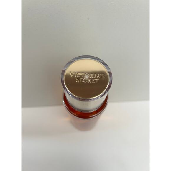 Victoria’s Secret Coconut Passion Fragrance Mist Body Spray Perfume NWOT 8.4 OZ - Picture 2 of 6